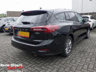 škoda osobní automobily Ford Focus 1.0 EcoBoost Titanium Hybrid 2023/10