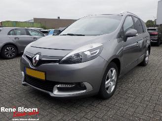 uszkodzony samochody osobowe Renault Scenic 1.2 TCe Limited 2015/11