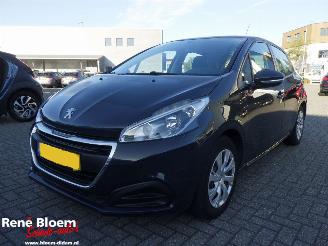 uszkodzony samochody osobowe Peugeot 208 1.2 Puretech Active 5drs Airco 2016/11