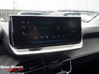 Peugeot 208 1.2 Hybrid 110 e-DCS6 Style picture 17