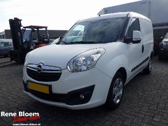 krockskadad bil bedrijf Opel Combo 1.6 CDTi L1H1 Sport Airco 2017/2