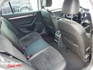 Skoda Octavia Combi 1.6 TDI Greentech Style Business Automaat picture 10