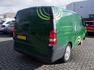 krockskadad bil bedrijf Mercedes eVito Extra Lang 66kWh Automaat Koelwagen 2021/9