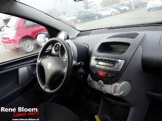 Peugeot 107 1.0 12V XS 5drs Airco picture 10