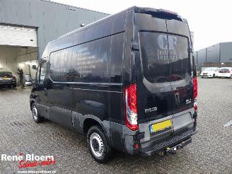 Iveco Daily 35S 16V 2.3 352 H2 156pk Aut picture 2