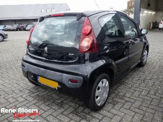 Peugeot 107 1.0 Active 5drs Airco picture 4