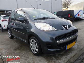 Peugeot 107 1.0-12V XR 5drs Airco picture 5