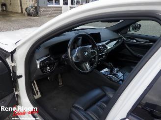 BMW 5-serie 520i High Executive picture 25