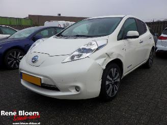 damaged passenger cars Nissan Leaf Tekna 24kwh Aut Navi 2014/7