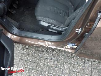 Peugeot 308 1.6 THP Premiere picture 12