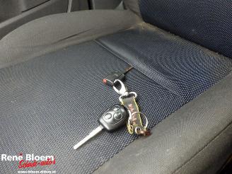 Ford Focus Wagon 1.6-16V Futura picture 13