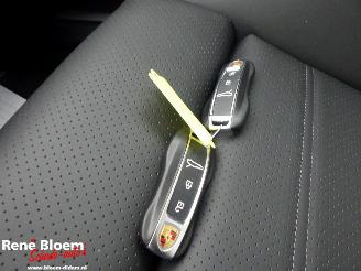 Porsche Panamera 4 E-Hybrid Full Option picture 25