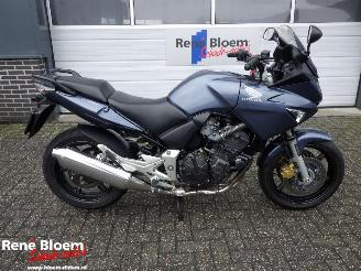 skadebil motor Honda CBF 600 SA 2004/3