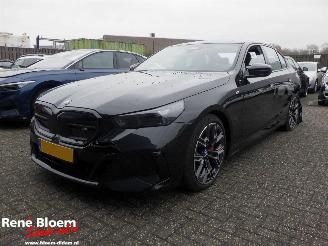 skadebil auto BMW i5 M60 XDrive 84kWh 601pk Full Option 2025/3