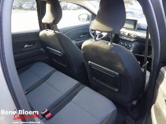 Dacia Jogger 1.6 Hybrid 140 Extreme 5p. picture 7