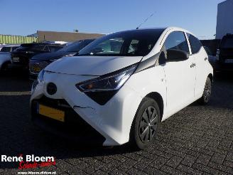 skadebil auto Toyota Aygo 1.0 VVT-I X-Fun 5drs Airco 2019/12