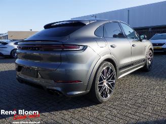 krockskadad bil auto Porsche Cayenne S E-Hybrid Coupe Full Options 519pk 2024/10