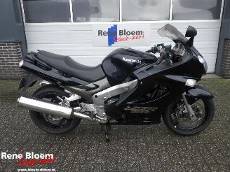 skadebil auto Kawasaki ZZ - R 1200 2005/2