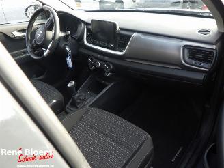 Kia Stonic 10T GDI MHEV Dynamic-Line picture 8