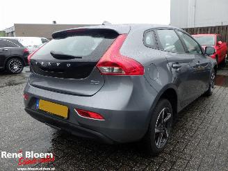 krockskadad bil auto Volvo V-40 2.0 D2 Business Sport 2015/10