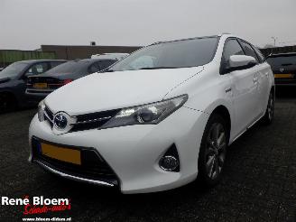 Coche accidentado Toyota Auris 1.8 Hybrid Touring Sports 2013/8
