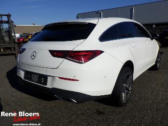 Vaurioauto  passenger cars Mercedes Cla-klasse 180D Business Line 2023/12
