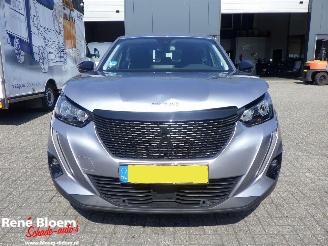 Peugeot 2008 1.2 PureTech Active Pack 102pk picture 3