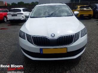 Skoda Octavia 1.6 TDI Greentech Ambition picture 6