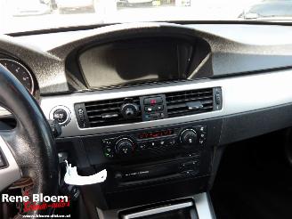 BMW 3-serie 325i Dynamic Executive 218pk picture 12