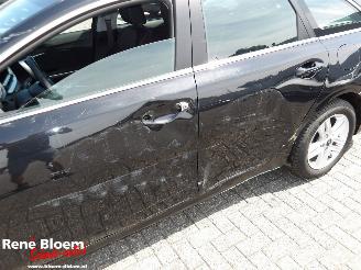 Kia Ceed 1.5 T-GDI Dynamicline 160pk picture 12