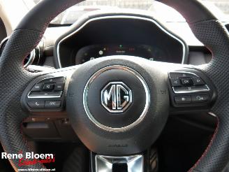 MG EHS 1.5 TGDI Luxury 163pk Aut picture 21
