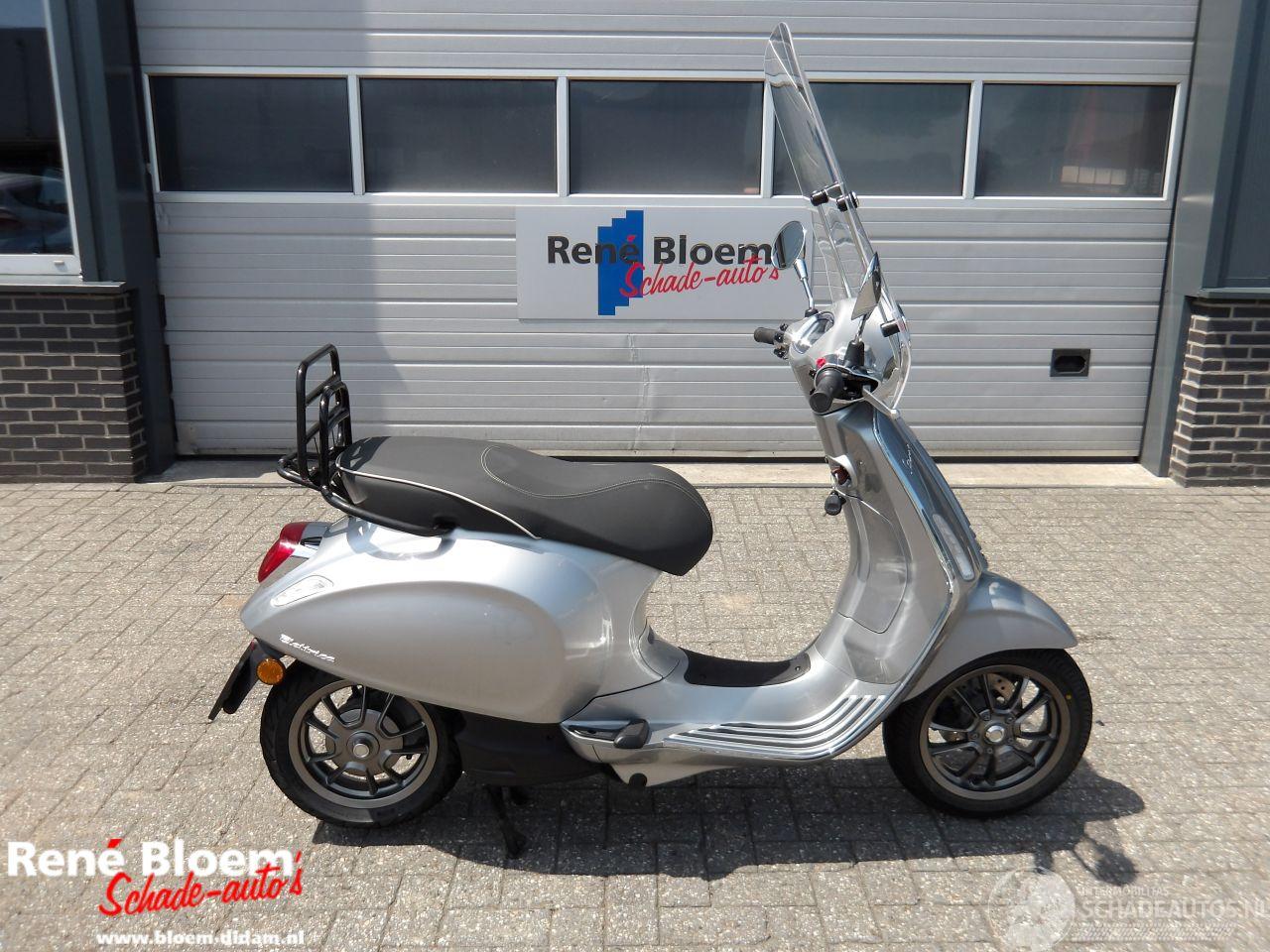 Piaggio  Primavera Elettrica 45