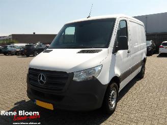 uszkodzony samochody ciężarowe Mercedes Sprinter 214 2.2 CDI L1H1 functional 143pk 2019/5