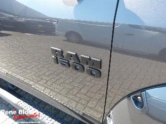 Dodge Ram 1500 5.7 V8 SRT Sport picture 7