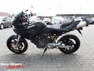 Ducati Multistrada 620  picture 2