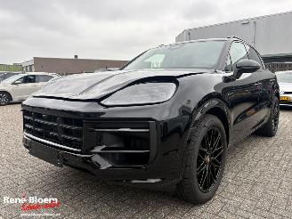 Avarii autoturisme Porsche Cayenne 3.0 E-Hybrid Black Edition 470pk Full Option 2026/5