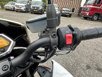 Kawasaki Z 1000 Tour ABS 139pk - 20dkm - unieke kleurcombinatie - goede banden - led - volledig rijdbaar kapschade picture 34