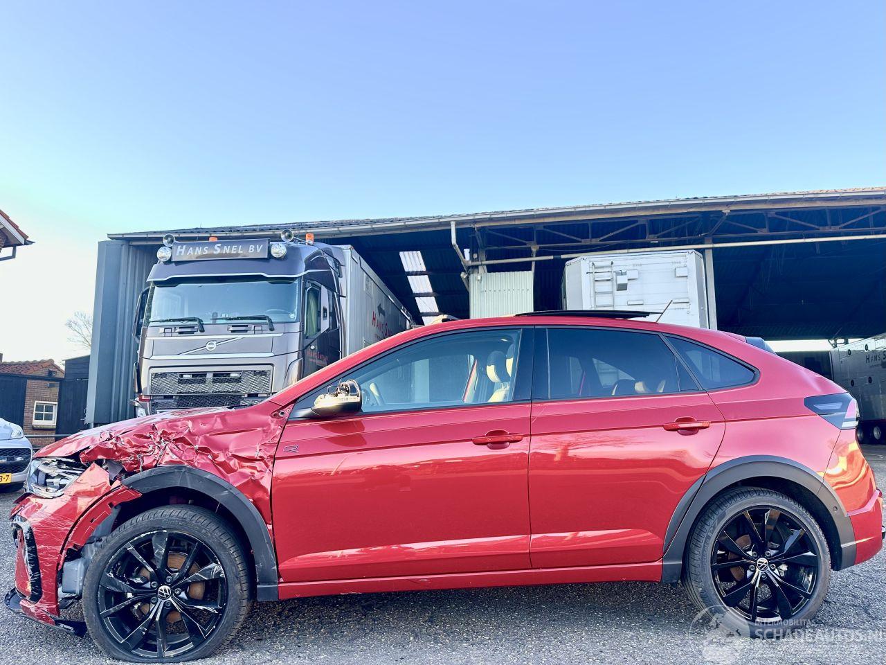 Volkswagen Taigo 1.0 TSI 116pk aut + F1 R-line - pano - virtual - front + line + side assist - navi - camera - sfeerverl - 3x r-line