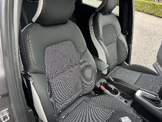 Renault Captur 1.3 M Hybrid 162pk 7-traps automaat + f1 techno - nap - navi - cam - sfeerverl - front + line + file assist - acc picture 59