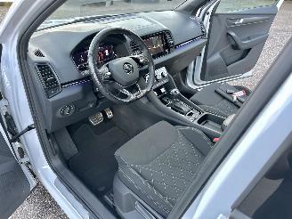 Skoda Karoq 1.5 TSI ACT 150pk 7-Traps aut + F1 Sportline Bus - navi - camera - keyless - virtual - stuurverw - sfeerverl - kuipstoelen picture 20