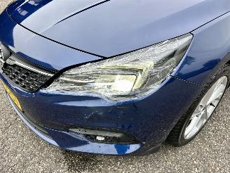 Opel Astra sports tourer 1.2T 131pk 6-bak - nap - navi - cam - bose - stoelverw v+a - stuurverw - keyless - front + line assist picture 10