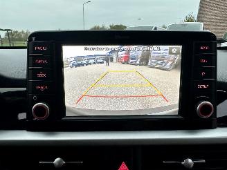 Kia Picanto 1.0 CVVT 67pk ComfortPlusLine Navigator - nap - camera - navi - airco - lmv - 4x elektr ram - aux + usb picture 16