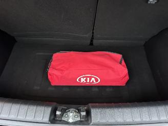 Kia Picanto 1.0 CVVT 67pk ComfortPlusLine Navigator - nap - camera - navi - airco - lmv - 4x elektr ram - aux + usb picture 57