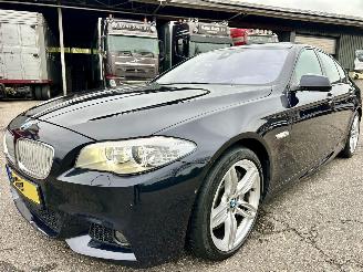 BMW 5-serie 550i 4.4 V8 TwinTurbo 408pk 8-traps aut M-Sport - nap - b&o - schuifdak - massage - softclose - tv schermen - 360cam picture 2