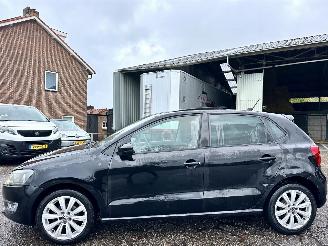 Voiture accidenté Volkswagen Polo 1.2 TSI 105pk 6-bak Highline 2011/8