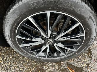 Toyota C-HR 1.8 Full Hybrid 148pk aut Energy - 42dkm nap - navi - camera - keyless entry + start - front + line assist picture 112