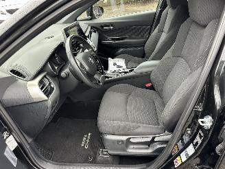 Toyota C-HR 1.8 Full Hybrid 148pk aut Energy - 42dkm nap - navi - camera - keyless entry + start - front + line assist picture 50