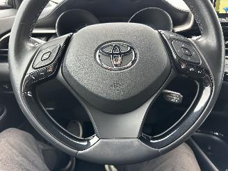 Toyota C-HR 1.8 Full Hybrid 148pk aut Energy - 42dkm nap - navi - camera - keyless entry + start - front + line assist picture 31
