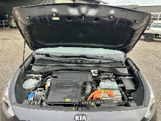 Kia Niro 1.6 Hybrid 119pk Aut Design Ed - nap - schuifdak - navi - cam - line assist - stuurverw - stoelverw picture 67