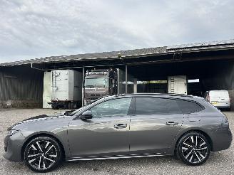 Vaurioauto  passenger cars Peugeot 508 1.6 HYbrid Blue Lease GT 2021/8